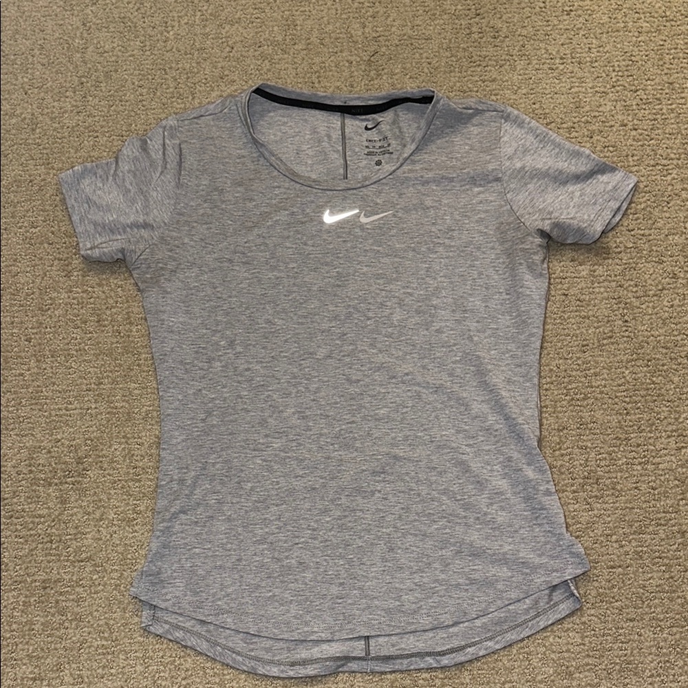 Nike Women's Gray Top